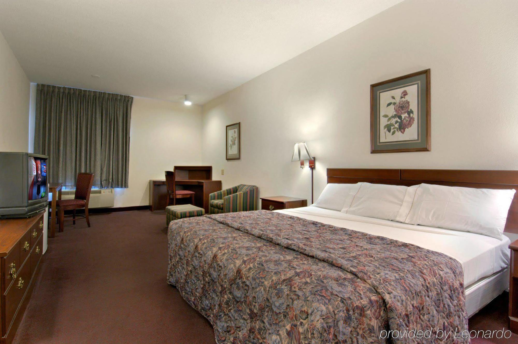 Red Roof Inn Гафни Стая снимка