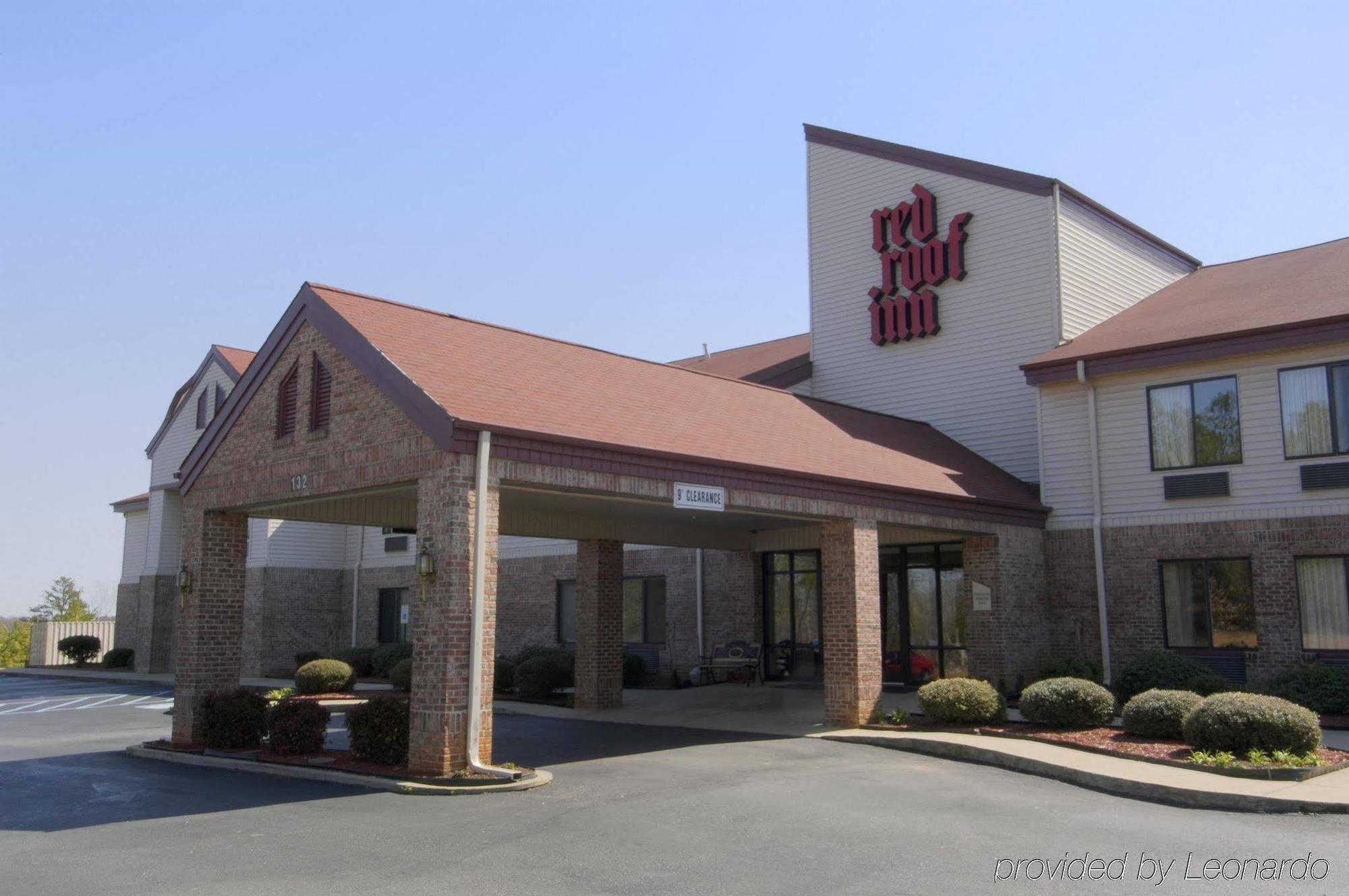 Red Roof Inn Гафни Екстериор снимка